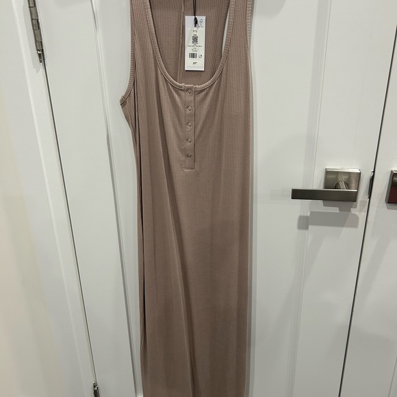 Maxi dress - Picture 4 of 4